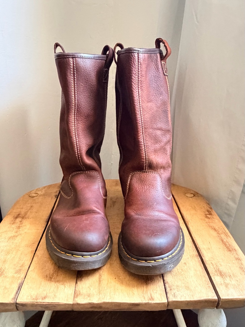 Dr. Marten’s Belsay Leather Pull-On Boots